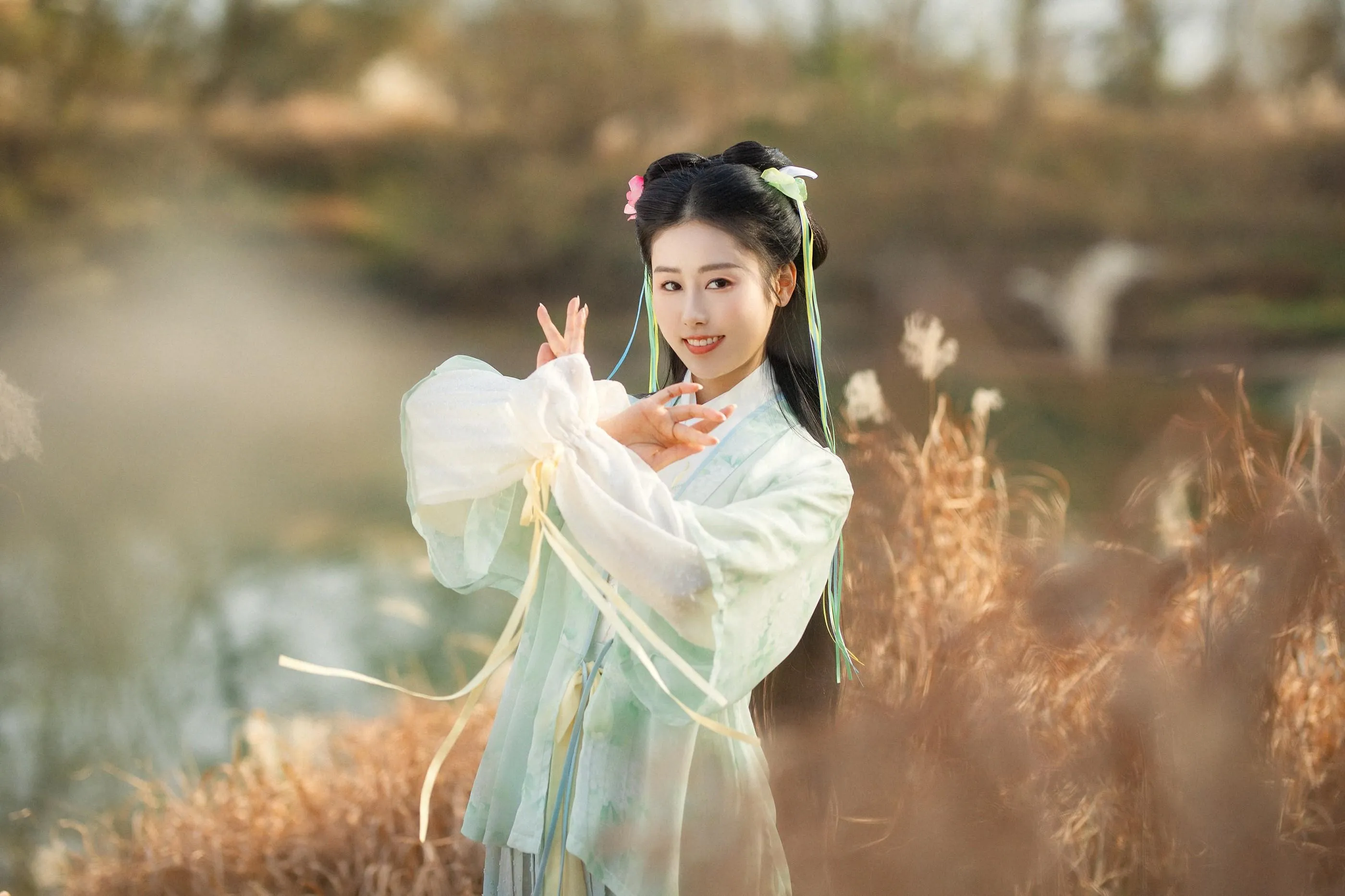 [艺图语] 2022.06.03 赵灵儿 人间月-素尘 [21P]插图9